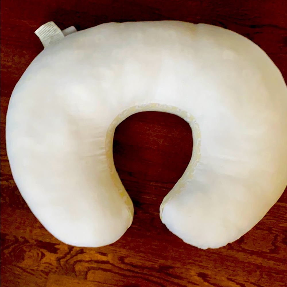 Boppy pillow